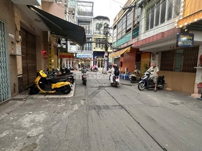 Cho thuê mặt bằng kinh doanh buổi sáng đường Hàn Hải Nguyên, quận 11