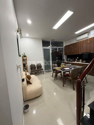Bán nhà mặt tiền Phạm Huy Thông, P6, Gò Vấp: 5 x 16, giá 23 tỷ