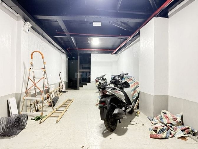Bán nhà Thụy Khuê, Tây Hồ, Dt 75m2, 7t, mt 4.2, thoáng trước sau.