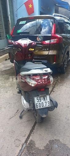 Bán xe tay ga Honda Lead 125cc đời 2013 đỏ