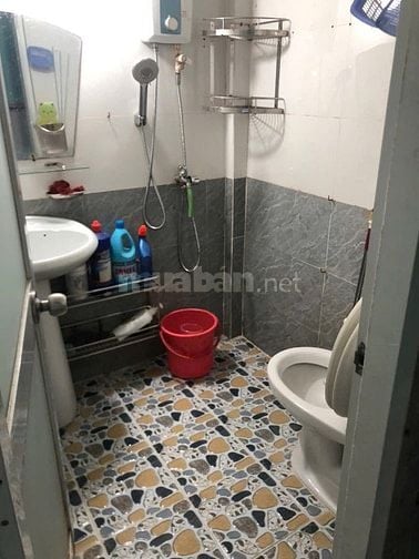 Cho thuê nhà 10tr/th , hẻm ô tô , đường Trần Não 