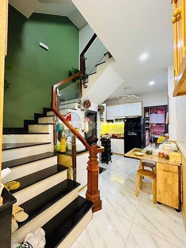 Vỡ nợ bán căn Đ.Tô Hiến Thành-Q.10, 51m2/SHR/1ty169Tr, hxh-Shr bao phí