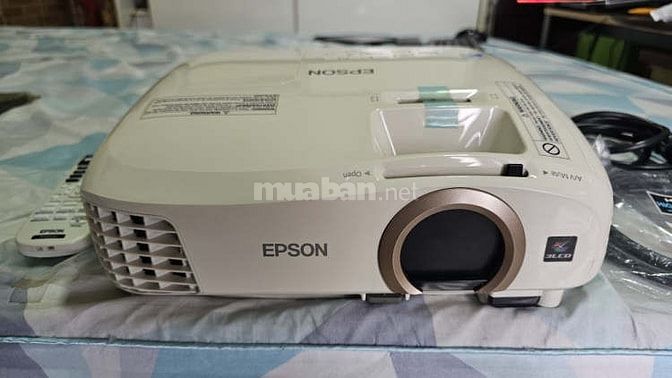 Epson PowerLite Home Cinema 2045 Full HD xài rồi còn mới