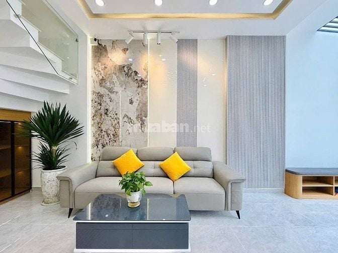Nhà 4 x 13 đúc 1 trệt 3 lầu MẶT TIỀN đường số 1 p13 gò vấp 