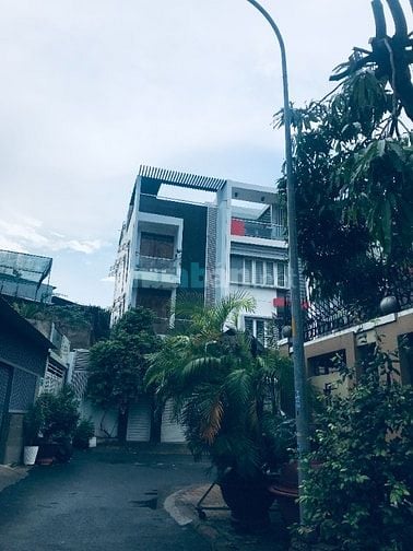 BÁN NHÀ 4TẦNG HẺM ÔTÔ GẦN MẶT TIỀN TÔ NGỌC VÂN, LINH ĐÔNG. 68M2, 8 TỶ