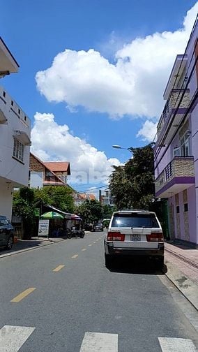 Bán Nhà 3 Tầng, 56m2, xe hơi Trong Nhà, Bùi Minh Trực, Q.8, Chỉ 6,x Ty