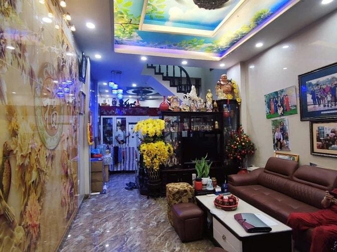 🌟 BÁN NHÀ ĐỘI CẤN - LÔ GÓC - KINH DOANH - GẦN PHỐ - 5 TẦNG - GIÁ TỐT 