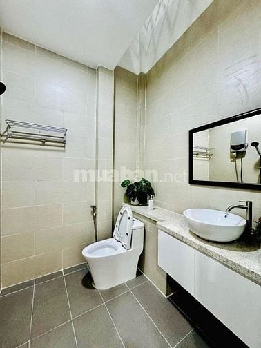 Bán nhà sổ hồng Lê Văn Việt, TĐ. 58,8m2 giá 2tỷ890. 