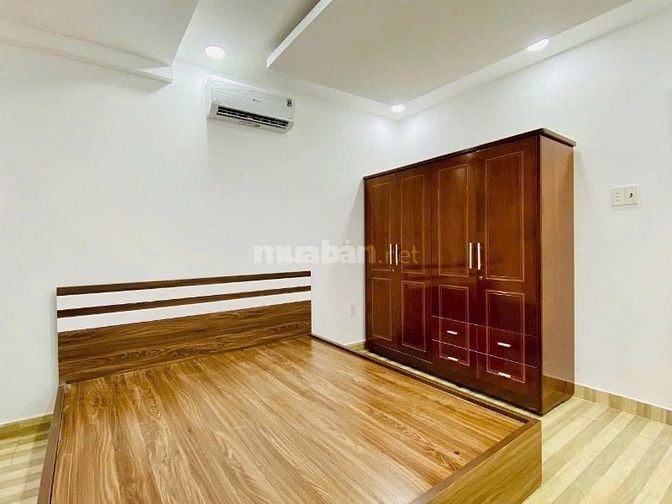 Bán Nhà Sổ Riêng-1T1L-giá 2tỷ490 SHR ngay Hoàng Hoa Thám-P5-Bình Thạnh