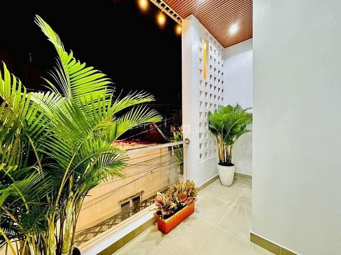Bán nhà sổ hồng Lê Văn Việt, TĐ. 58,8m2 giá 2tỷ890. 