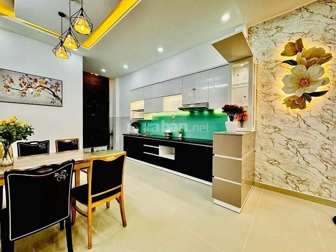 Bán nhà sổ hồng Lê Văn Việt, TĐ. 58,8m2 giá 2tỷ890. 