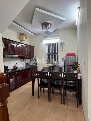 Chủ cần bán gấp nhà Thụy Khuê, DT 36m2 5 tầng MT 3.6m, giá 8.5 tỷ
