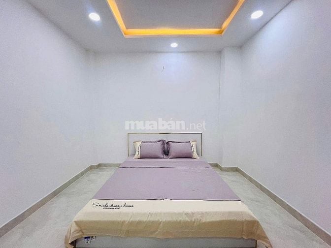 Căn nhà đẹp 50.4m2 ngay Cô Giang, Phú Nhuận. Giá: 3 Tỷ 150 tr. SHR