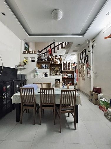 Bán Nhà HX Tải 130m2, 3 tấng, ngang 5 giá 13.5 tỷ Lũy Bán Bích Tân Phú