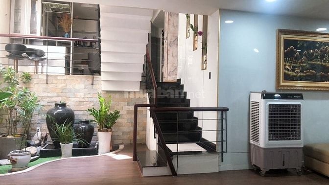 QUANG TRUNG GÒ VẤP - 2 Ô TÔ NGỦ NHÀ - 8 x 18 - 3 TẦNG - 14.5 TỶ CÒN TL