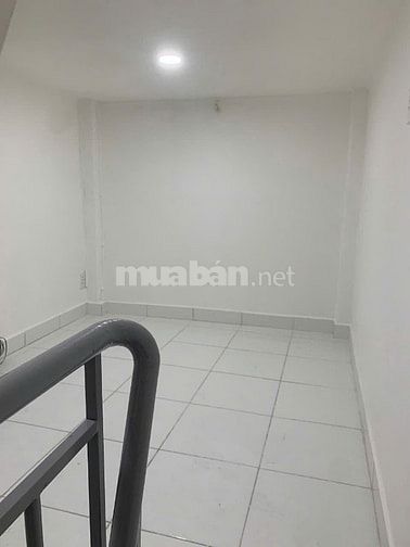 Cho thuê nhà hẻm 2m(XM) Lê Hồng Phong, Q.10 giá 8.5tr
