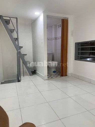 Cho thuê nhà hẻm 2m(XM) Lê Hồng Phong, Q.10 giá 8.5tr