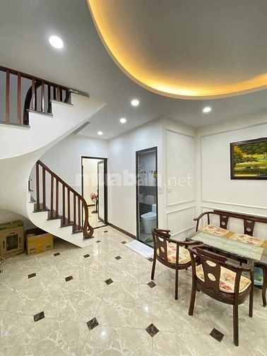 Bán gấp căn Lâm Văn Bền, Tân Thuận Tây, quận 7 giá 3tỷ200tr hẻm xe hơi