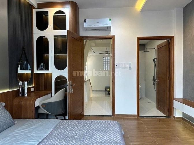 Bán Nhà Đẹp Lý Chính Thắng-Quận 3-58m2,Sổ Riêng,4PN+3WC,giá 2tỷ980 
