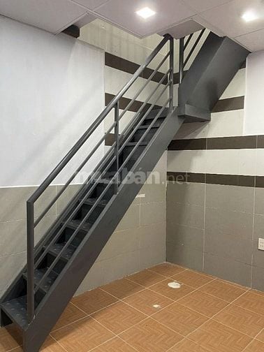 Cho thuê nhà hẻm 3m(BG) Nguyễn Gia Trí, P.25, Q.Bình Thạnh giá 9tr