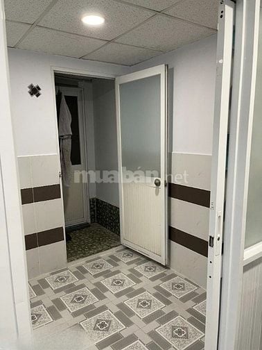 Cho thuê nhà hẻm 3m(BG) Nguyễn Gia Trí, P.25, Q.Bình Thạnh giá 9tr