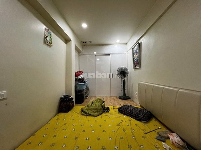 Bán TT tầng 1 Võ Thị Sáu, Dtsd 120m2, 3ngủ, 2 Wc, ô tô vào nhà.