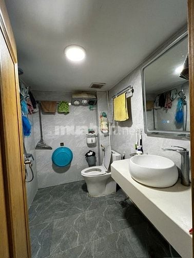 Bán TT tầng 1 Võ Thị Sáu, Dtsd 120m2, 3ngủ, 2 Wc, ô tô vào nhà.