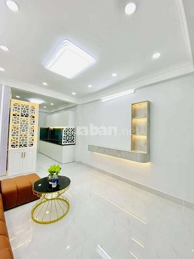 HẺM 4M.SỔ HỒNG RIÊNG. TIỆN KINH DOANH . GẦN MẶT TIỀN.