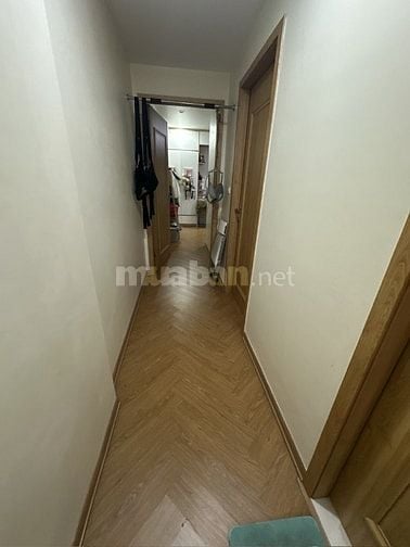 Bán TT tầng 1 Võ Thị Sáu, Dtsd 120m2, 3ngủ, 2 Wc, ô tô vào nhà.