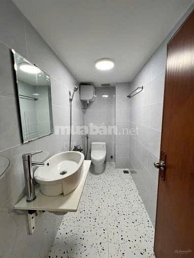 Chính chủ bán căn nhà Nguyễn Trọng Tuyển Tân Bình | 2,640 tỷ | 47,61m2