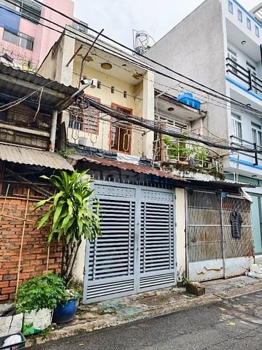 Nhà cấp 4 (4x17) đường 8m khu phân lô quân đội Tân Sơn - Phạm Văn Bạch