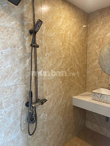 Bán nhà Thụy Khuê, Tây Hồ, Dt 50m2, 6t, mt 4.5m, ô tô đỗ, lô góc sáng.