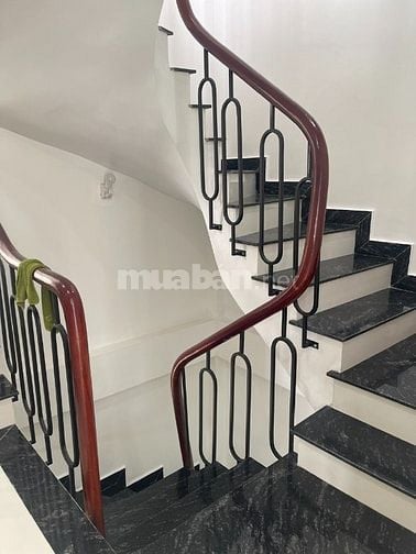 Bán nhà Thụy Khuê, Tây Hồ, Dt 50m2, 6t, mt 4.5m, ô tô đỗ, lô góc sáng.