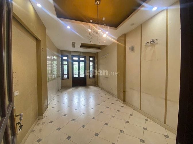 Cho thuê nhà 48 Lê Đại Hành , 46 m2 xây 3 tầng 39,9 triệu 