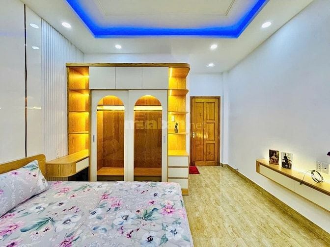 ⭐️Nhà 3 Lầu Cao Cấp hẻm Phạm Văn Chiêu, P8, Q.Gò Vấp, giá: 5,8 tỷ.
