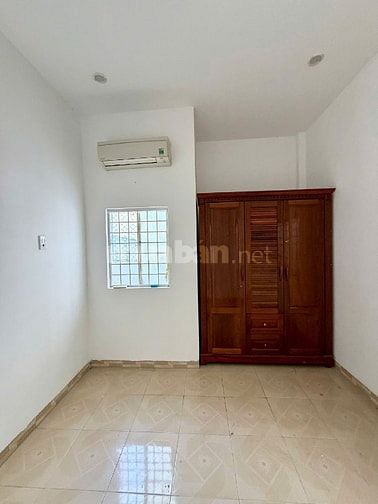 BÁN GẤP NHÀ 2 TẦNG KIỆT TRƯNG NỮ VƯƠNG TRUNG TÂM HẢI CHÂU GIÁ 3.XXX TỶ