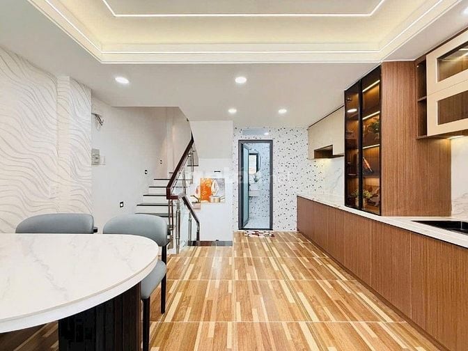 [GIÁ CHẠM ĐÁY] BÁN NHANH NHÀ ĐIỆN BIÊN PHỦ, QUẬN 3, ĐƯỜNG 6M, 3LẦU ĐẸP