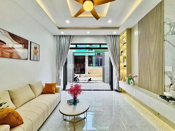 Chính chủ Ngộp vốn bán nhanh nhà ngay Lê Văn Sỹ,Quận 3 chỉ 2tỷ750 SHR 