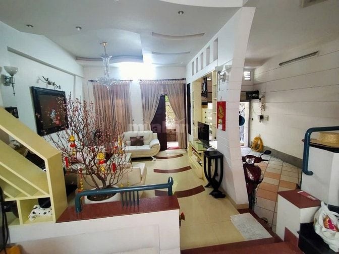 Bán nhà 282/4 Nguyễn Trọng Tuyển, Quận Phú Nhuận, nội thất cao cấp
