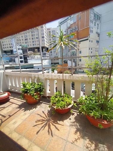Bán nhà 282/4 Nguyễn Trọng Tuyển, Quận Phú Nhuận, nội thất cao cấp
