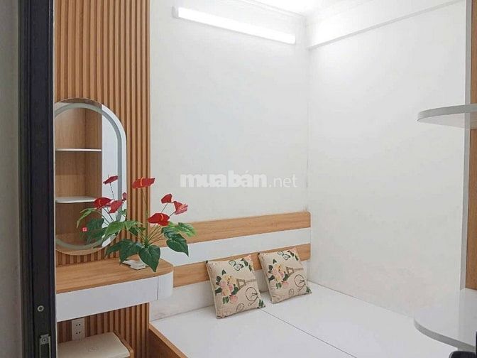 Nhà Đẹp Gần Đường Ô TÔ Tôn Đức Thắng, Đống Đa 40m, mt 4m, giá 3,1 tỷ.