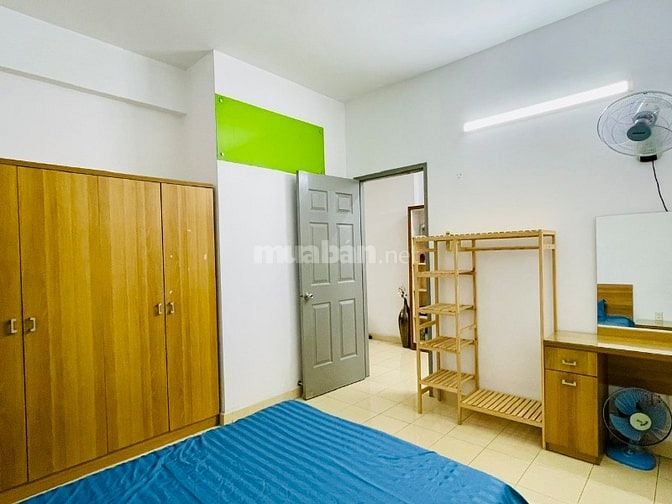 Chính chủ cho thuê căn hộ CC Gia Phú 2PN full nội thất