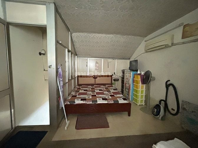 CC 52 P5 Q8 ,  1PN 49m2 , sd thang máy, shr ngay TTHC Q8, hỗ trợ NH