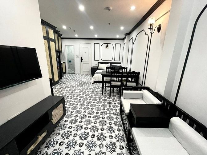 BÁN TÒA CHDV-APARTMENT 8 TẦNG ĐẲNG CẤP HỒ BA MẪU, 1,5 TỶ/NĂM, DT 85M2,
