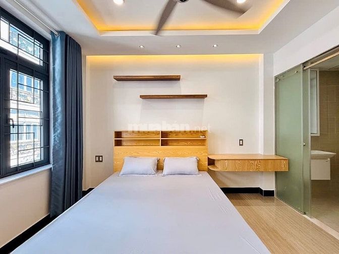 Bán gấp nhà ở đường Phan Đăng Lưu, phường 5, quận Phú Nhuận, giá 2 tỷ 
