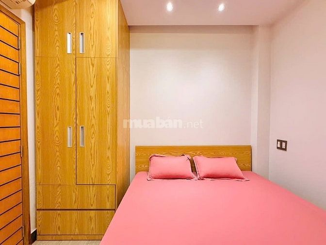 Bán gấp nhà ở đường Phan Đăng Lưu, phường 5, quận Phú Nhuận, giá 2 tỷ 