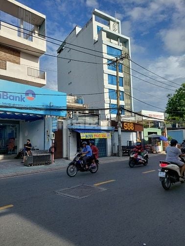 Bán nhà 4,5x17m, 6 tầng, Mặt tiền đường Phạm Văn Bạch, 15 tỉ 900