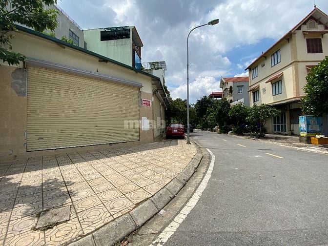 Cho thuê mặt bằng Kinh doanh, lô góc 2 mặt đường rộng