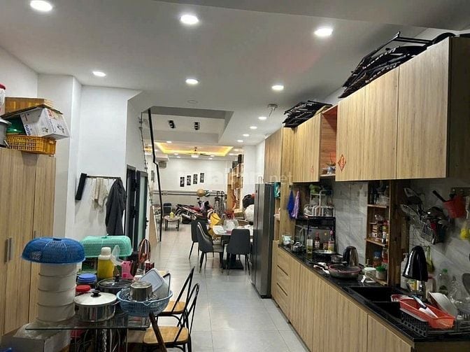 Bán nhà 1/ Tân Kỳ Tân Quý giáp Tân Bình 4,2x19m, 2 Lầu, 5,75 tỷ 