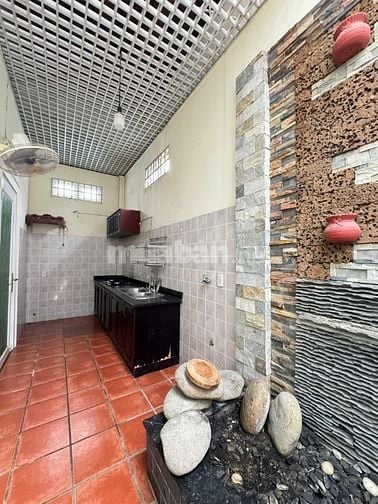 Nhà Thạnh Mỹ Lợi cho thuê. DT:8x20m, gara trệt 2 lầu, 4 phòng, có NT